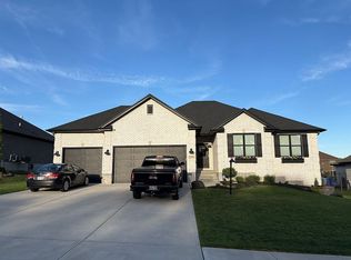139 Wolf Creek Ct, Carlisle, OH 45005