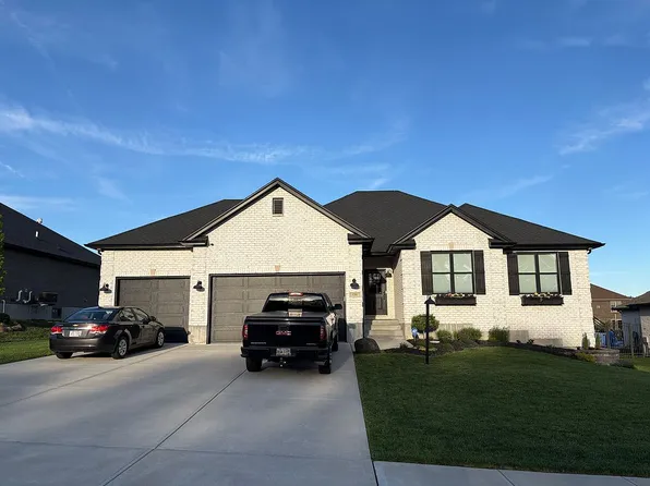 139 Wolf Creek Ct, Carlisle, OH 45005