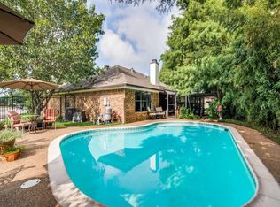 7116 Jeffrey St, North Richland Hills, TX 76182