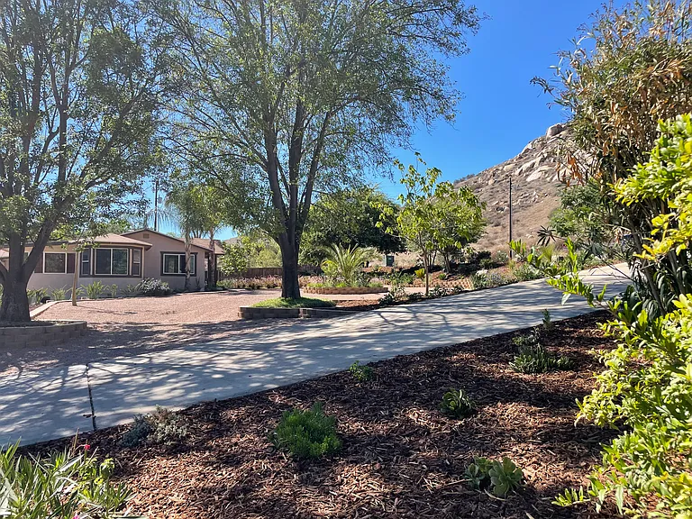 22947 San Vicente Rd — Photo 24