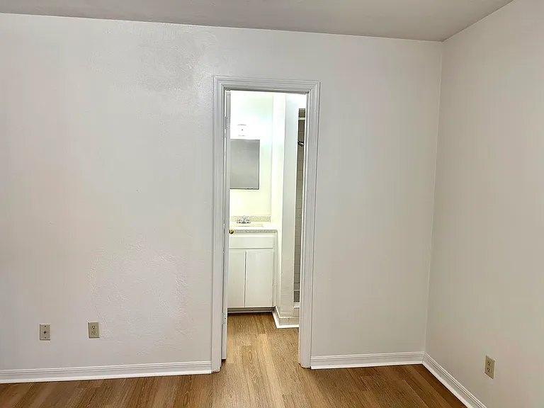 120 Vassar Rd — Photo 13