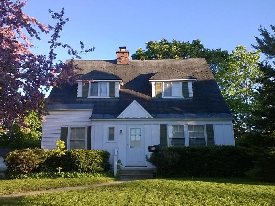 1st image of 315 W McMillan Ave
