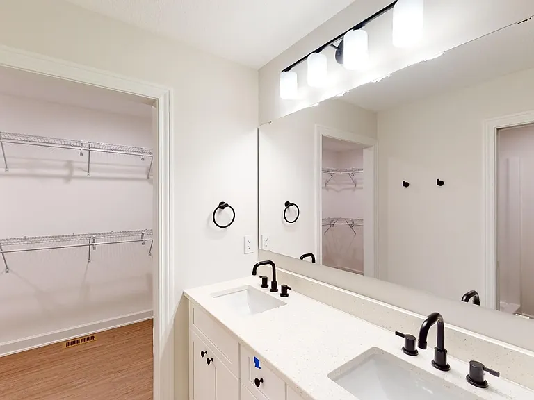828 Dailey Pl — Photo 17