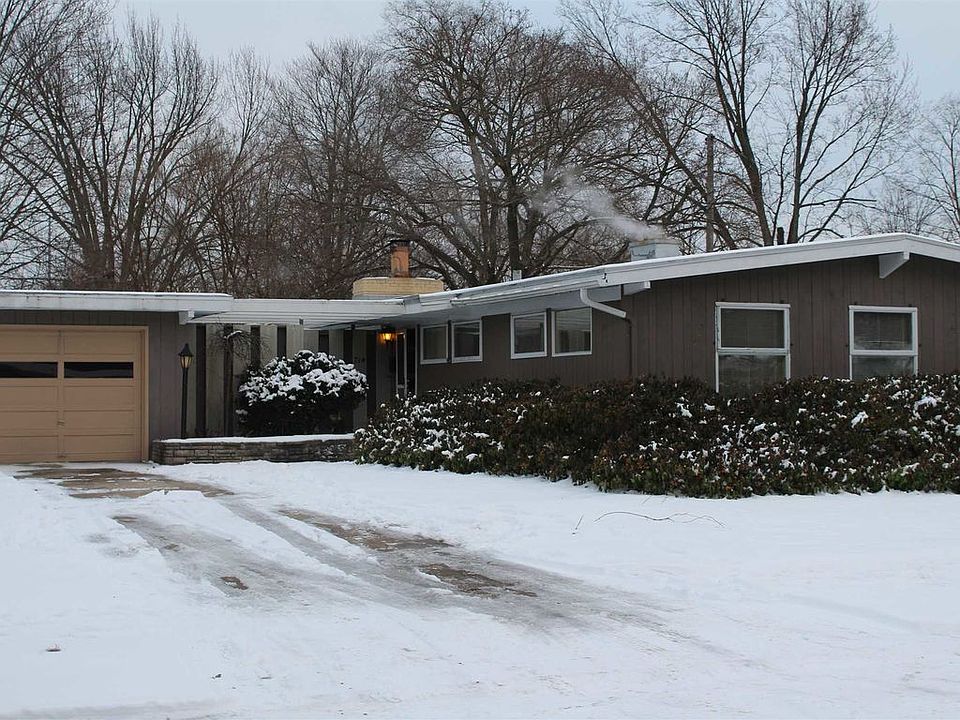 1st image of 714 Whitehall Dr