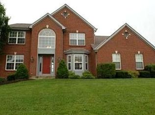 7588 Huntsman Ln, West Chester, OH 45069