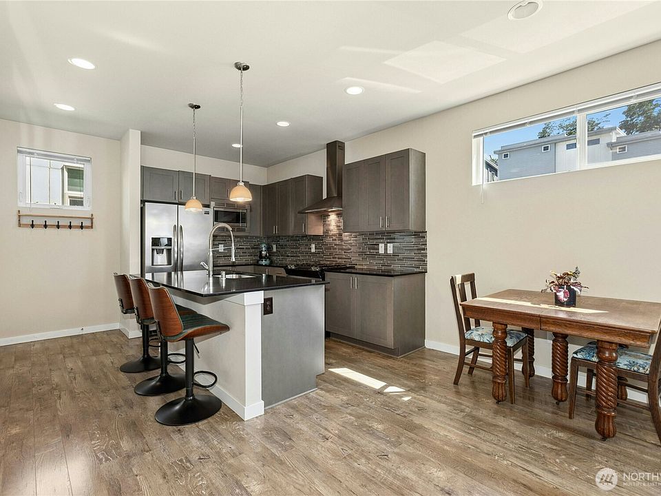 1st image of 3622 36th Avenue S