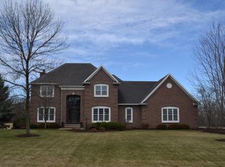 3480 Country Winds Ct, Green Bay, WI 54311