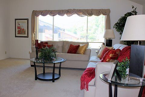 3rd image of 28002 Dobbel Ave