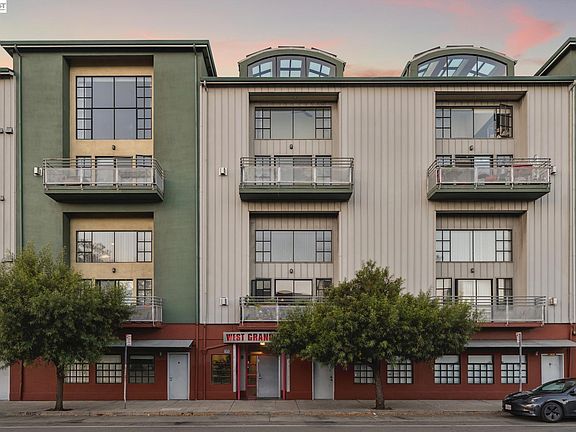 3rd image of 850 W Grand Ave APT 14