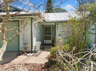 121 Hinchman Ave, Sebastian, FL 32958