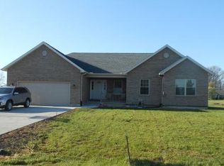 8118 Striper Ln, Brookville, IN 47012