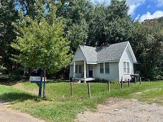 1st image of 208 Tours St