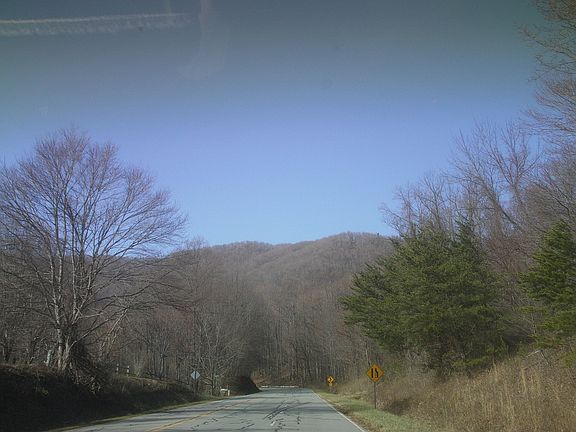 ENTERING ROARING GAP US 21
