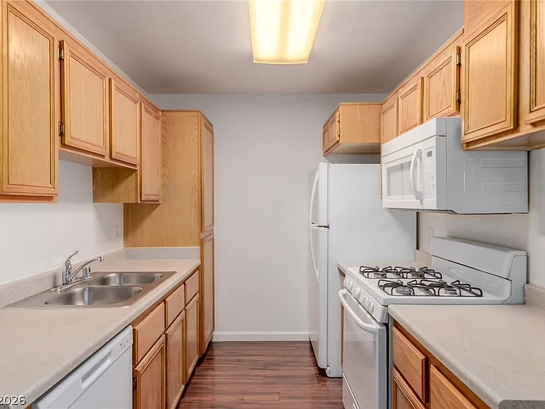 4730 E Craig Rd #2192 — Photo 9