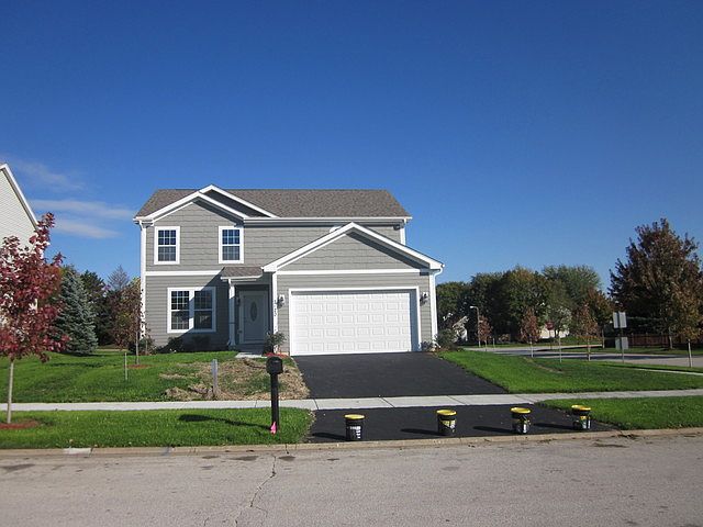1st image of 2120 Fescue Dr