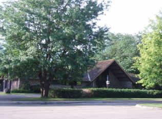 707 Stagecoach Rd, Grand Island, NE 68801