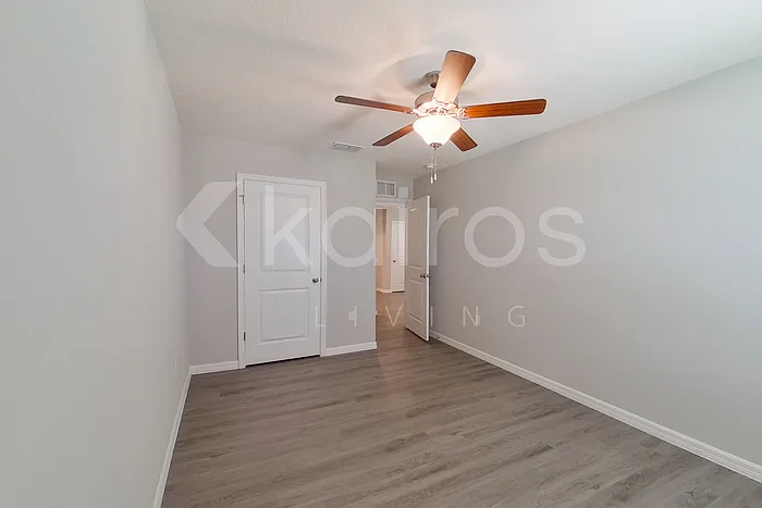 8602 SW 43rd Ter — Photo 12