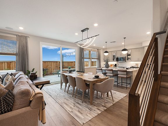 7th image of this home