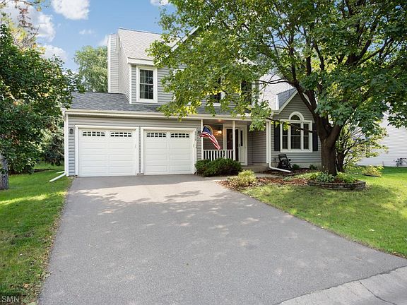 2nd image of 8910 Knollwood Dr