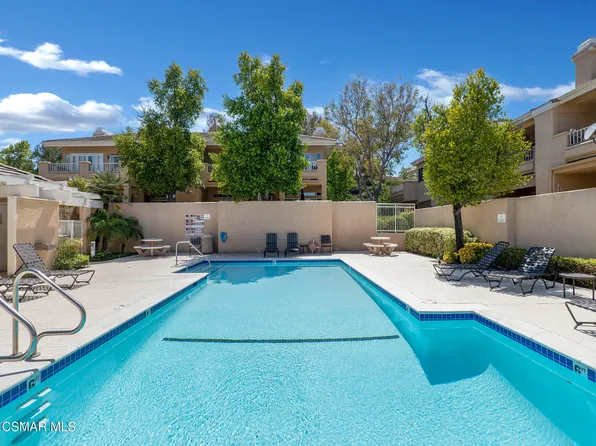 24023 Arroyo Park Dr Unit 18, Santa Clarita, CA 91355