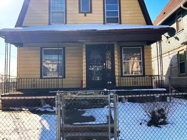 2511 North Palmer STREET, Milwaukee, WI 53212