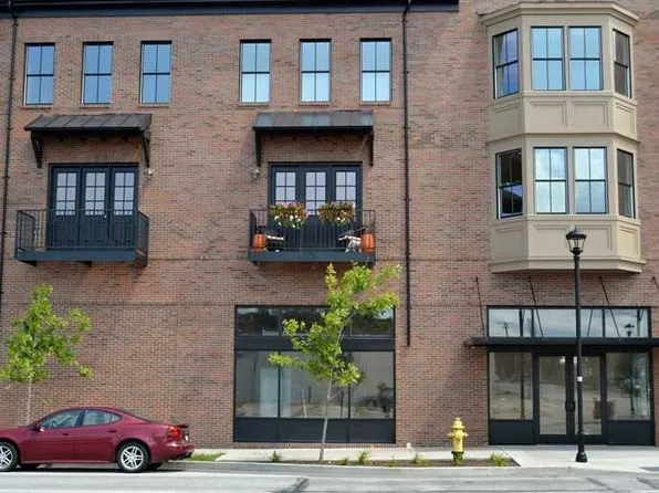 1215 Peach St, Erie, PA 16501