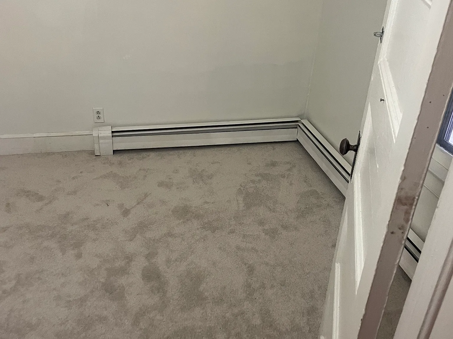67 Schubert St — Photo 3