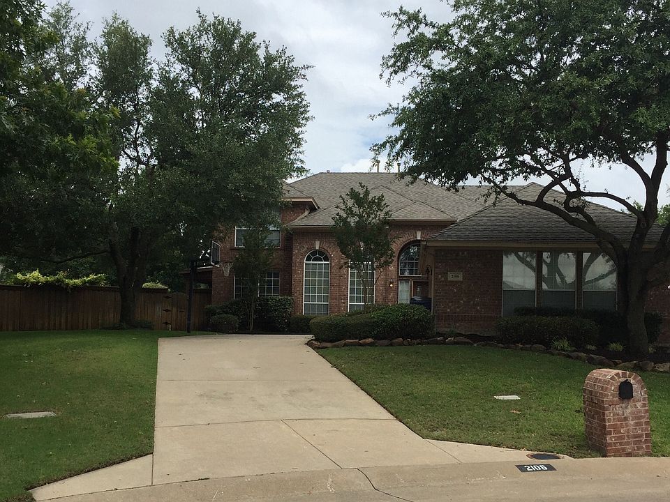 1st image of 2106 Clematis Ct