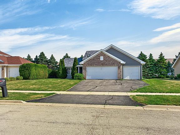 3rd image of 7334 Ashton Villa