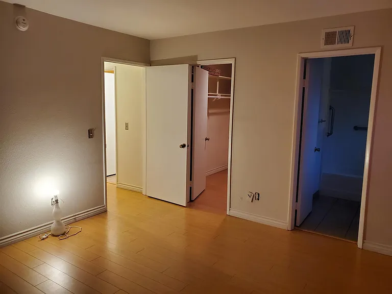 2187 Bluehaven Ct — Photo 30