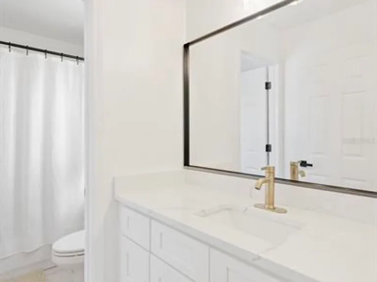 11585 NW 18th Pl — Photo 19