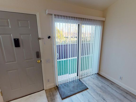 2nd image of 460 Costa Mesa Ter APT E