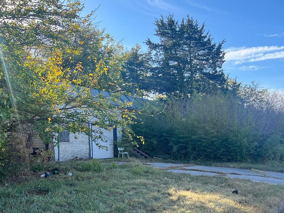 2nd image of 9704 N McKinley Ave