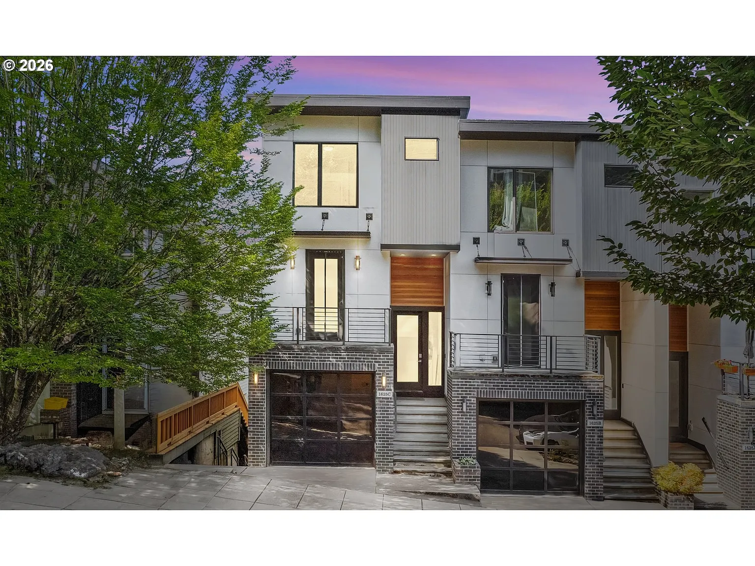 1625 SW Montgomery St Unit C photo 1