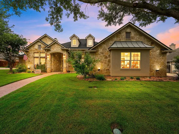 108 Painted Horse Trl, Woodway, TX 76712