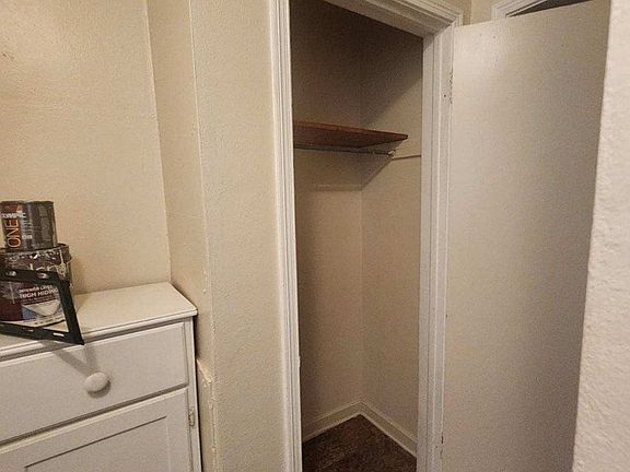 2nd image of 495 Guava St E APT 3