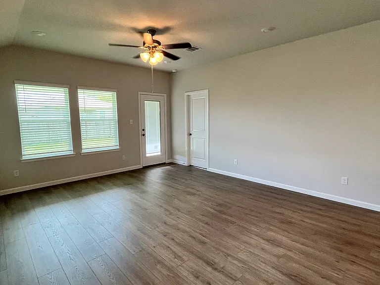 1134 Toledo Bend Dr — Photo 10