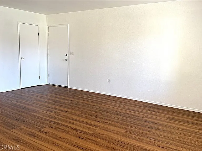 30 E Blueridge Ave — Photo 3