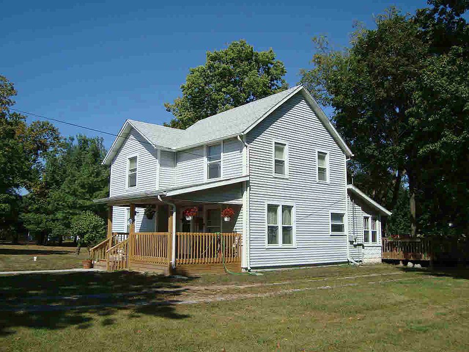 1st image of 1002 E Elkhart St