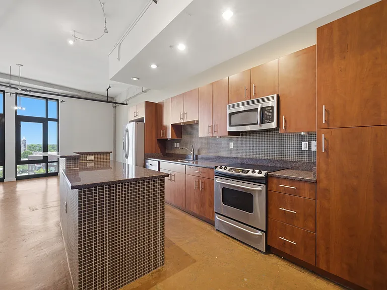 415 Saint Pauls Blvd #609-1 — Photo 15