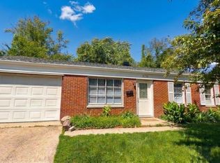 6714 E 43rd Pl, Indianapolis, IN 46226