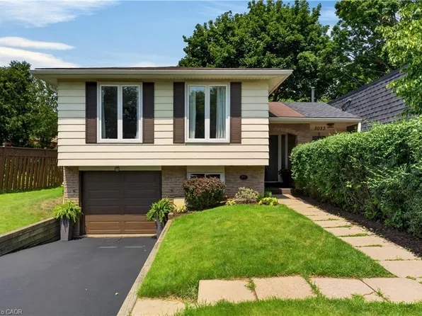 5051 Brady Ave, Burlington, ON L7L 3X5