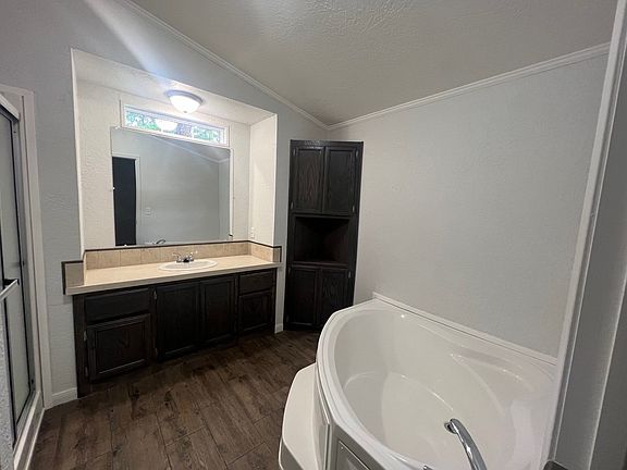 2nd image of 328 Sara Ln
