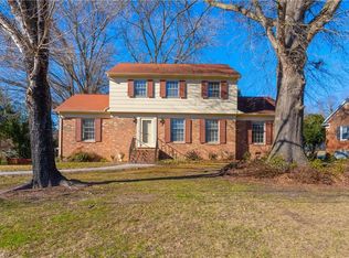 2045 Shirley Dr, Burlington, NC 27215