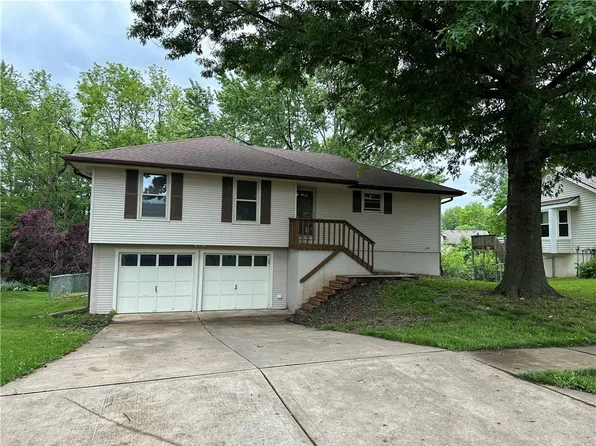 21 NW 101st Ter, Kansas City, MO 64155