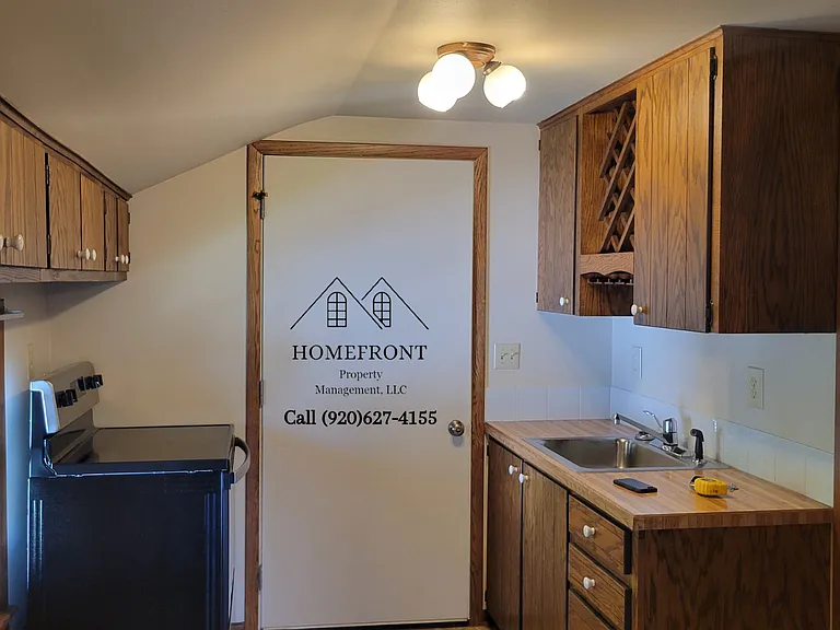 791 Pine St — Photo 16