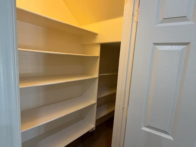 4723 W Gelding Dr — Photo 11
