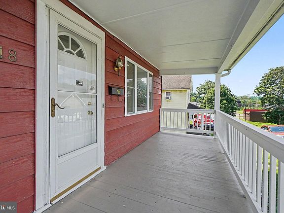 5th image of 18 Gruver St