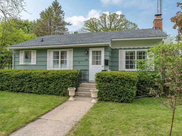 706 9th AVENUE, Baraboo, WI 53913