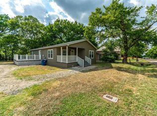 203 Commerce St, Cumby, TX 75433